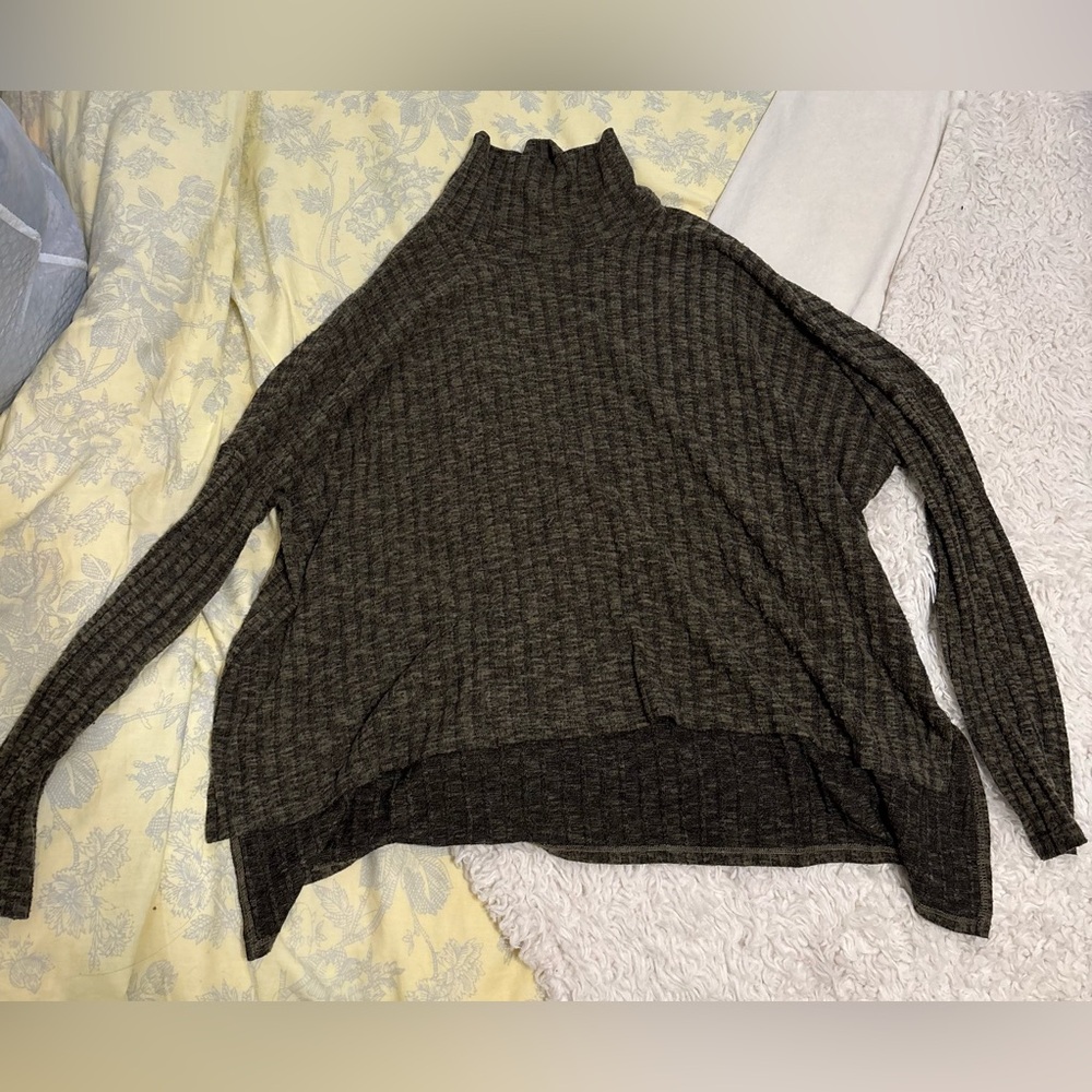 Green Turtle Neck Sweater